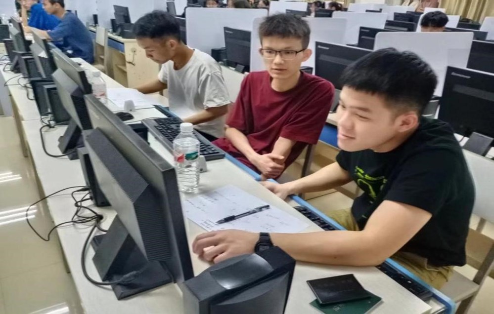 比赛现场