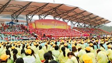 瑞康医院积极参加beat365平台官方网站成立庆典活动