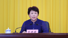 广西卫视：范晓莉到beat365平台官方网站做思想政治教育专题报告