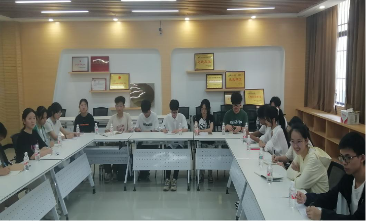 座谈会现场