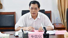 自治区副主席李常官到beat365平台官方网站调研