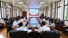学校党委常委会开展树立和践行正确政绩观学习教育集中研讨